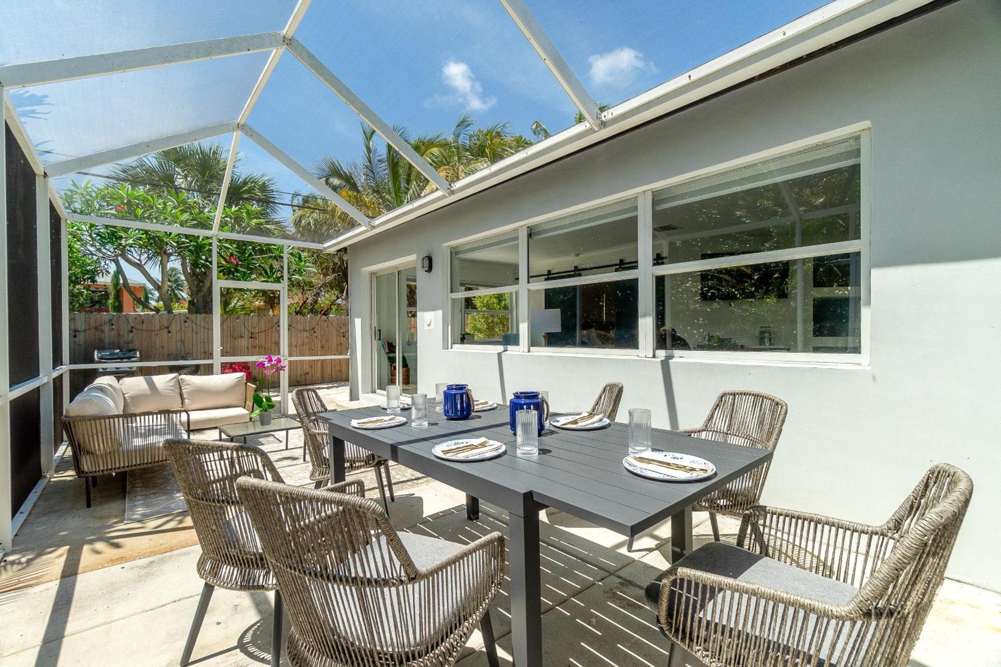 West Palm Beach Elegant 5Br With Hot Tub And Fire Pit Near Beach Exterior photo