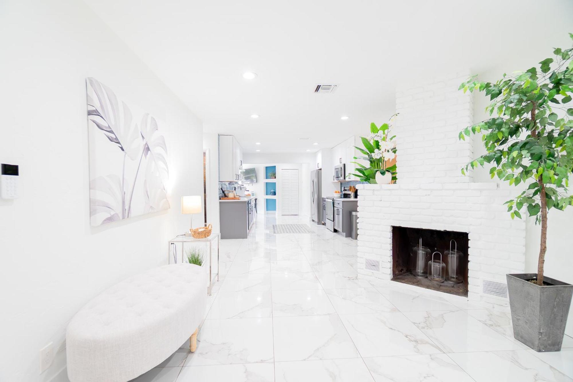 West Palm Beach Elegant 5Br With Hot Tub And Fire Pit Near Beach Exterior photo