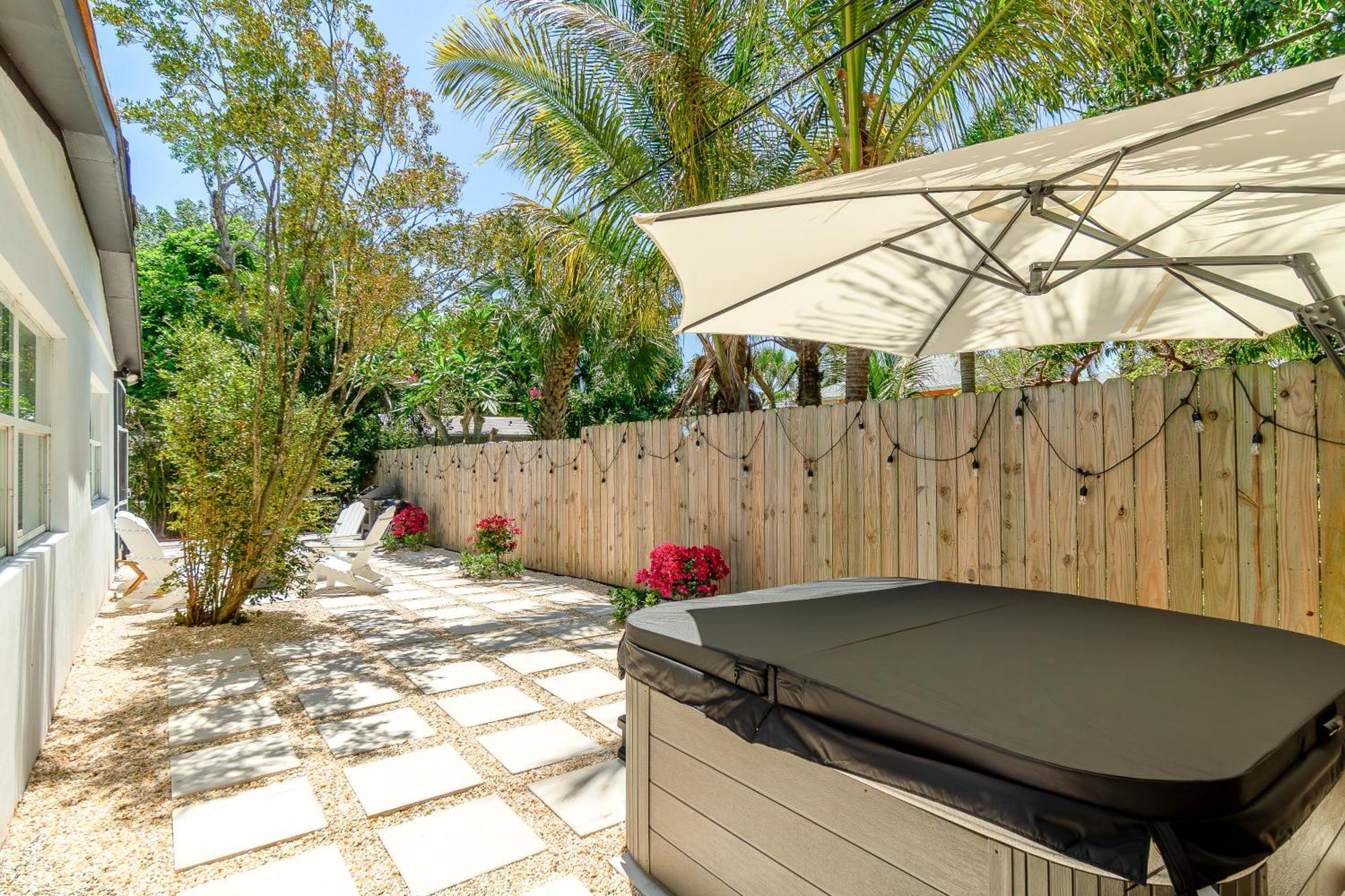 West Palm Beach Elegant 5Br With Hot Tub And Fire Pit Near Beach Exterior photo
